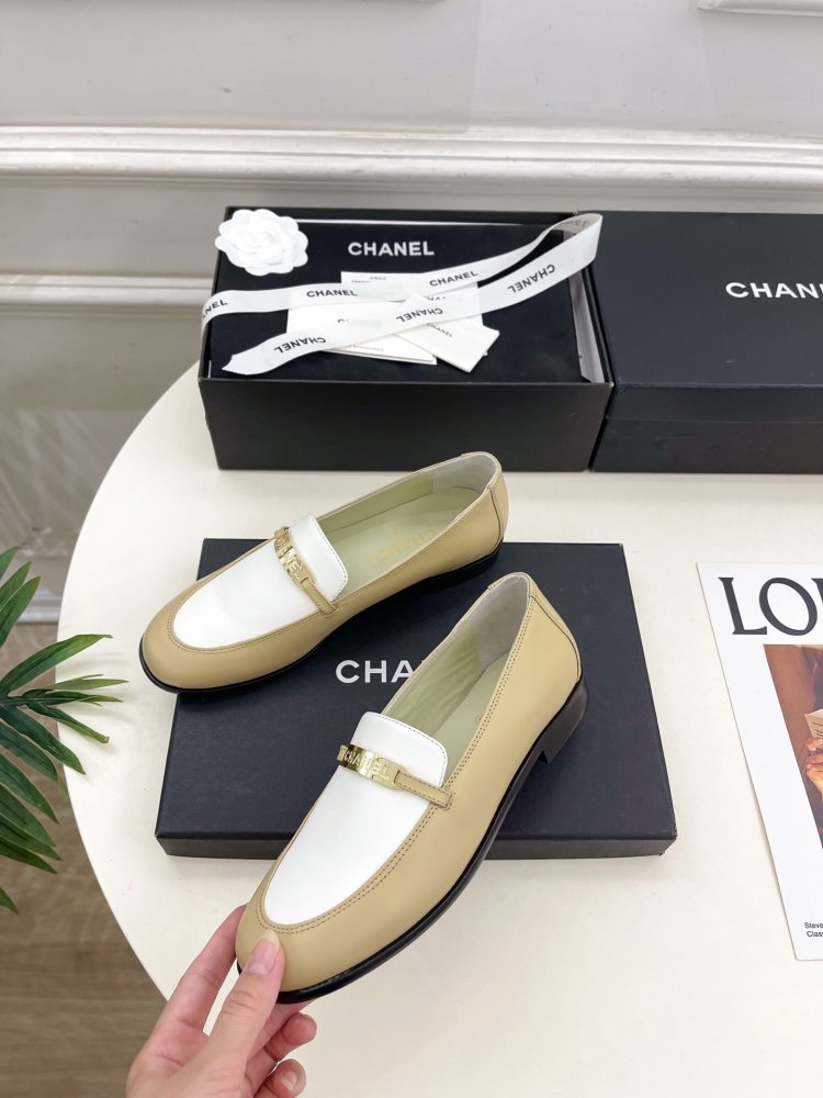 Лоферы женские фото 3