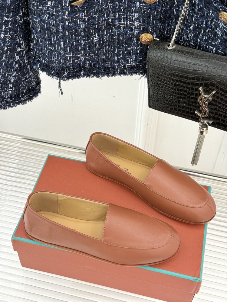 Лоферы жіночі фото 3