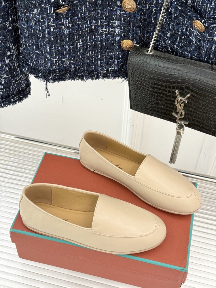 Лоферы жіночі фото 3