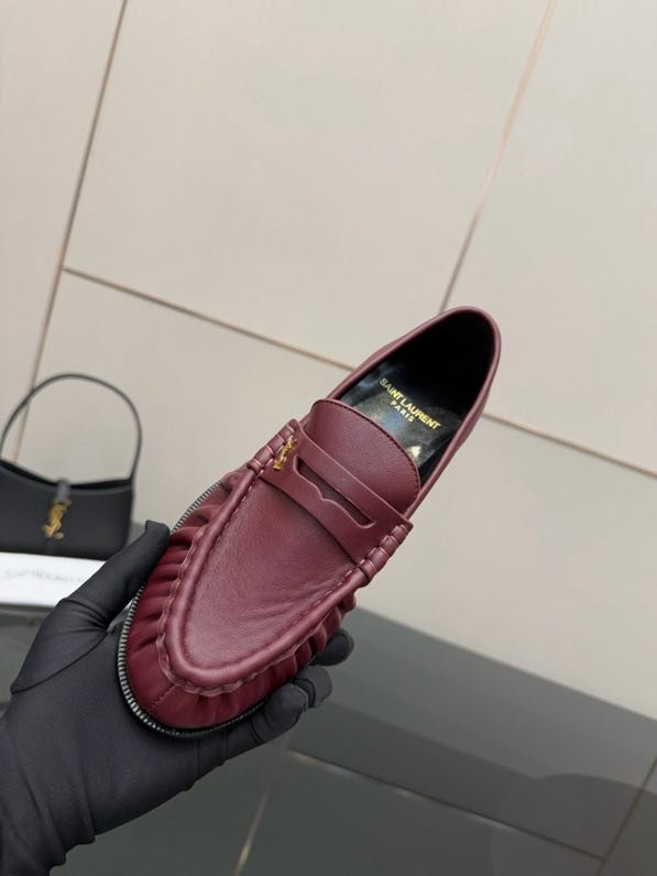 Лоферы жіночі фото 3