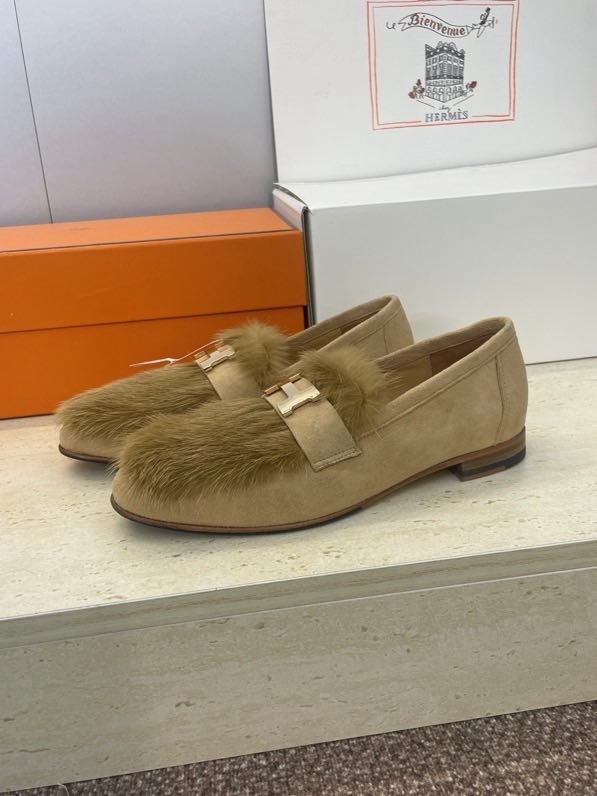 Лоферы женские фото 3