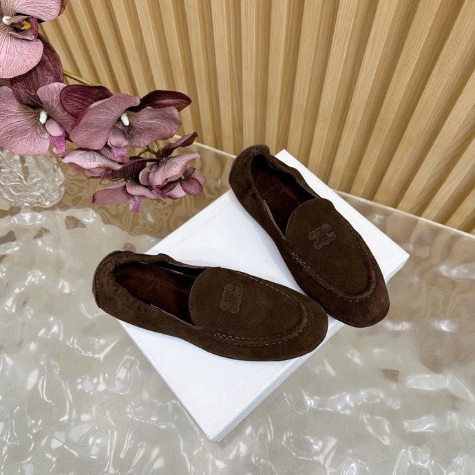 Лоферы женские фото 3