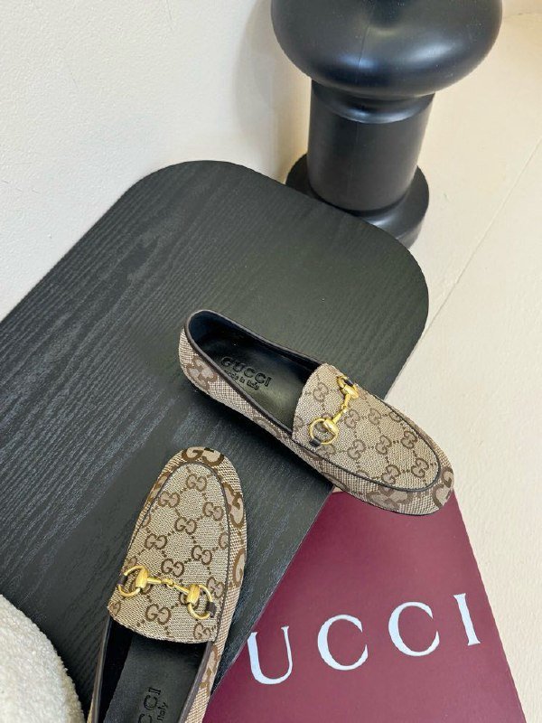 Лоферы женские фото 4