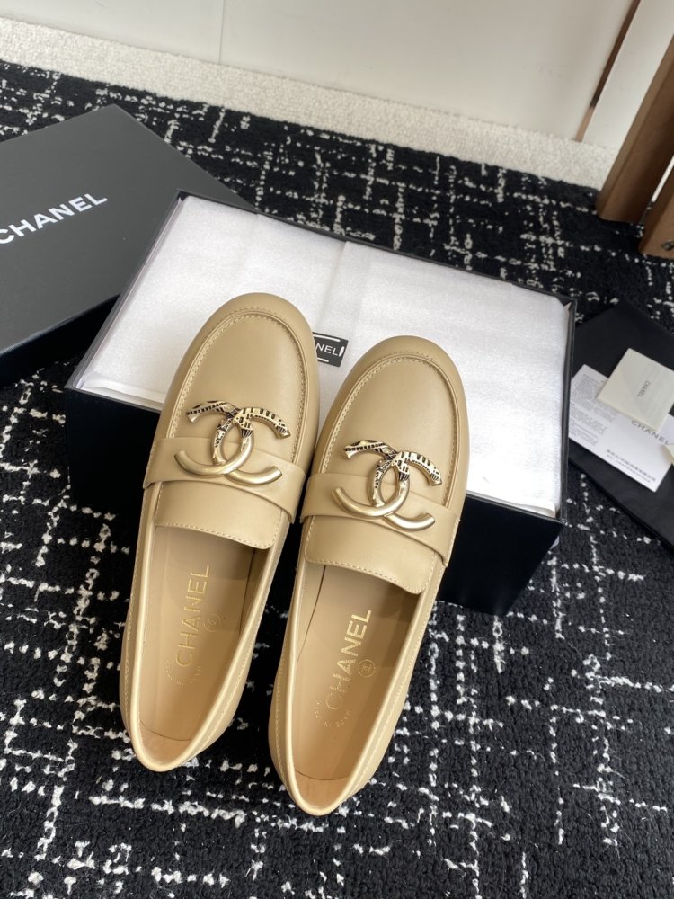 Лоферы женские фото 4