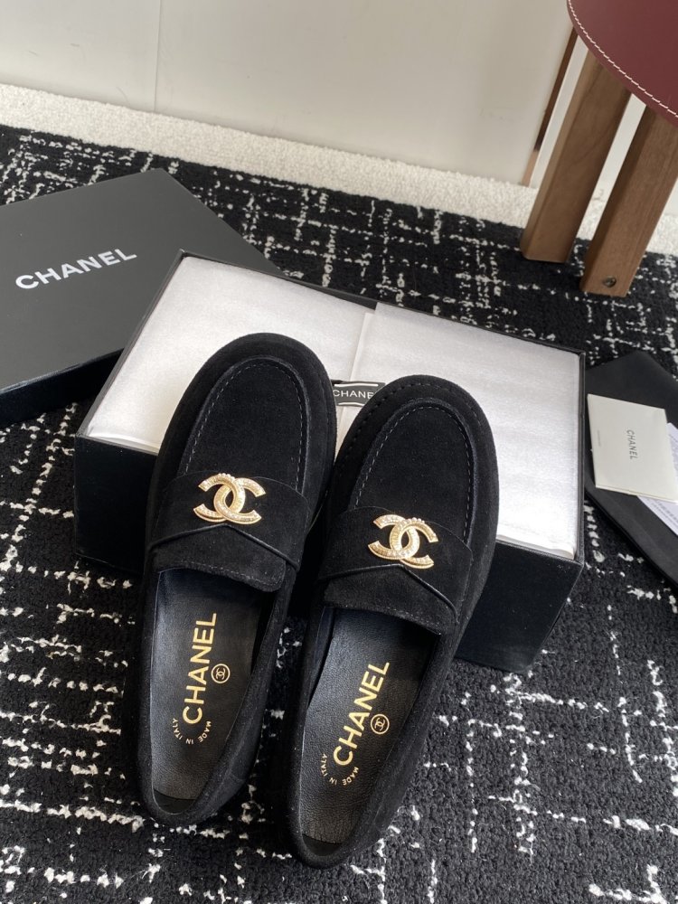 Лоферы женские фото 4