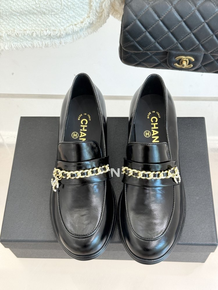 Лоферы женские фото 4