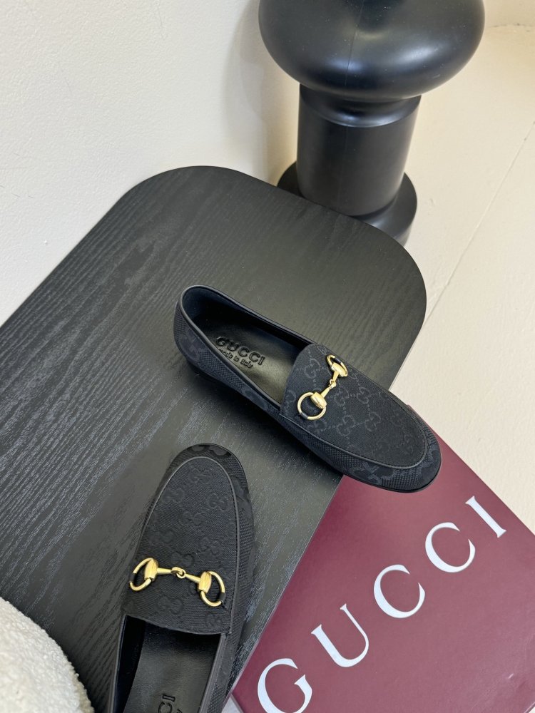 Лоферы женские фото 4