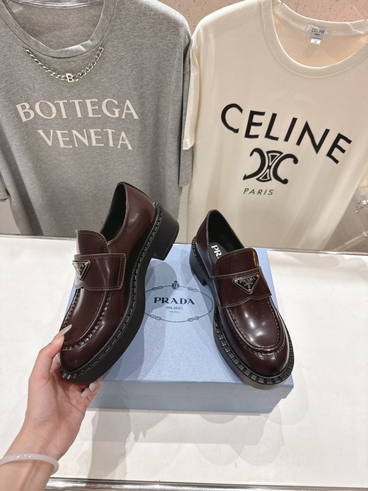 Лоферы женские фото 4