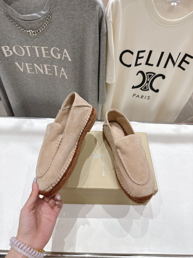 Лоферы женские фото 4