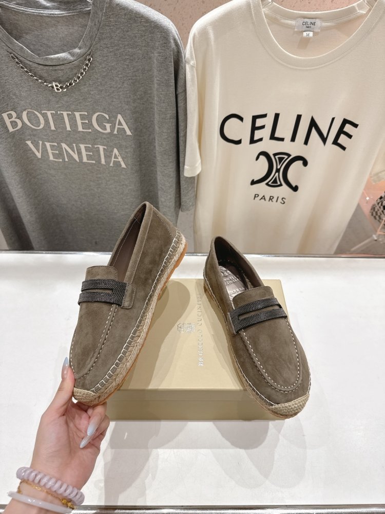 Лоферы жіночі фото 4