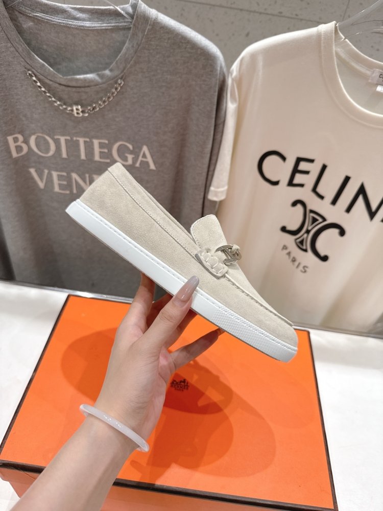 Лоферы жіночі фото 4