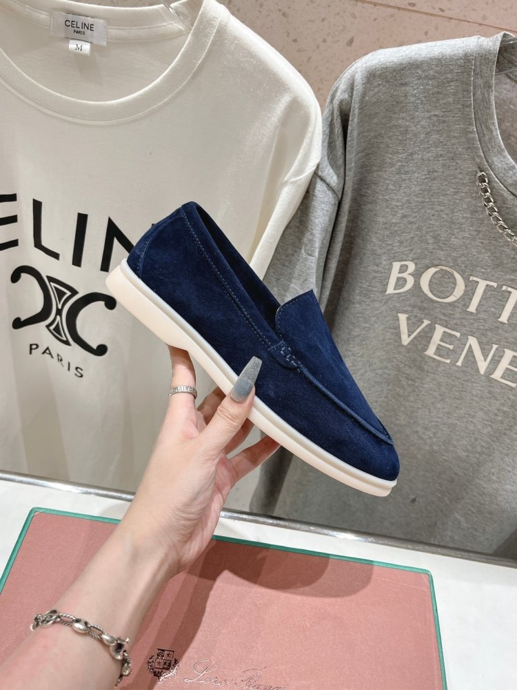 Лоферы жіночі фото 4