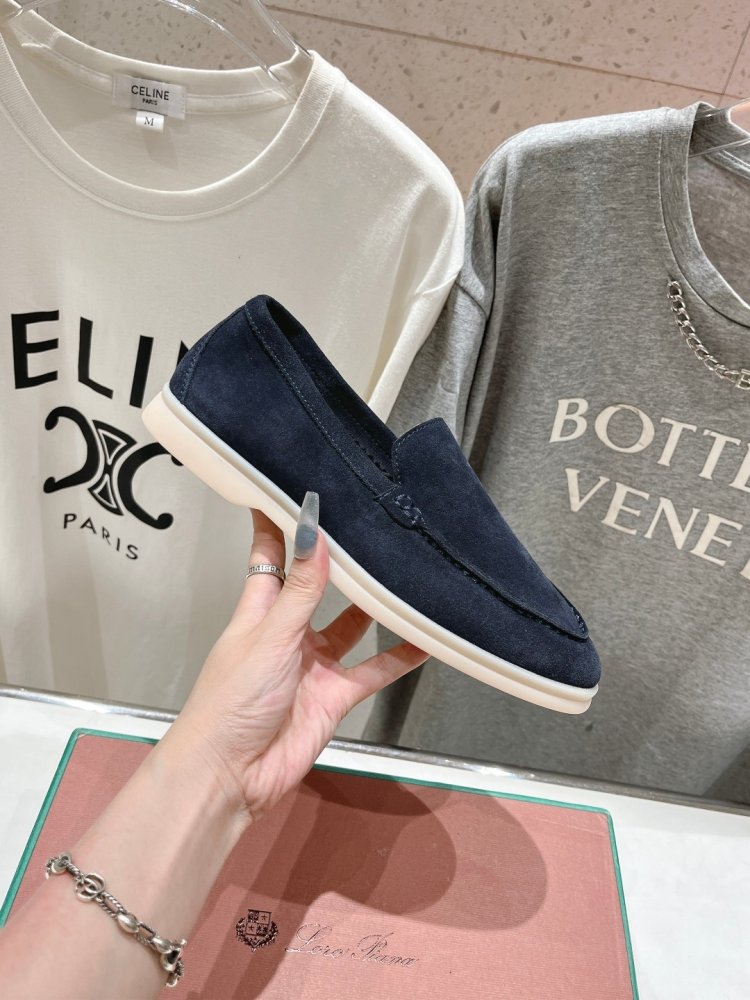 Лоферы жіночі фото 4