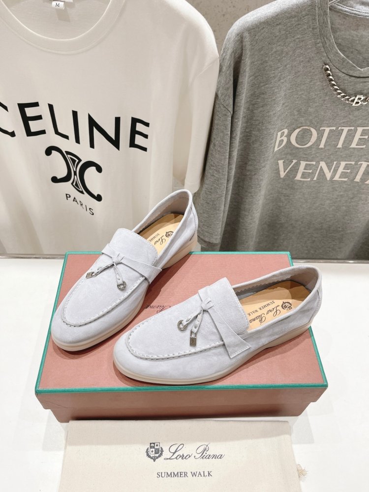 Лоферы жіночі фото 4