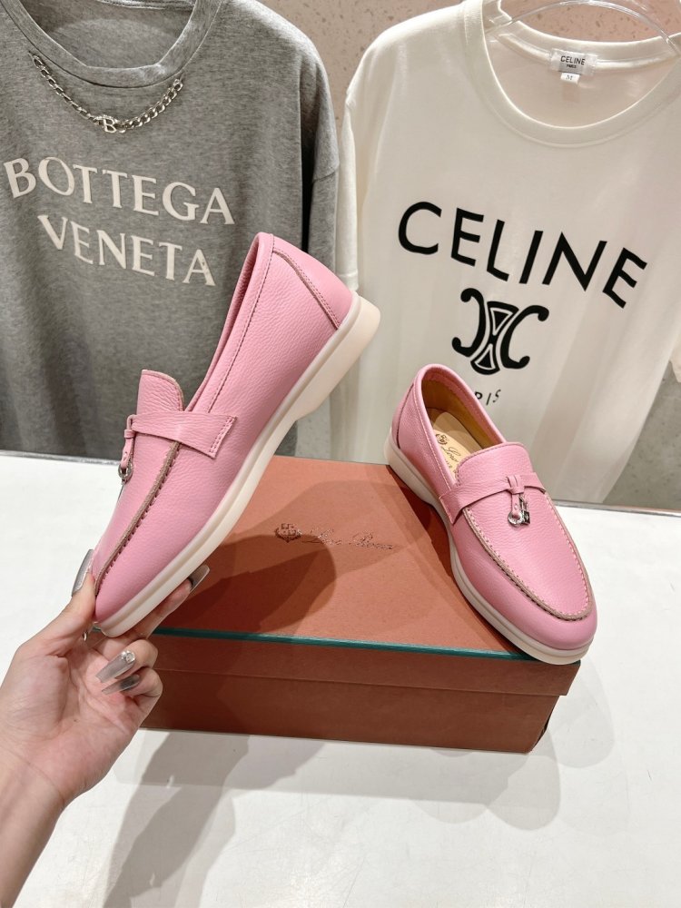 Лоферы жіночі фото 4