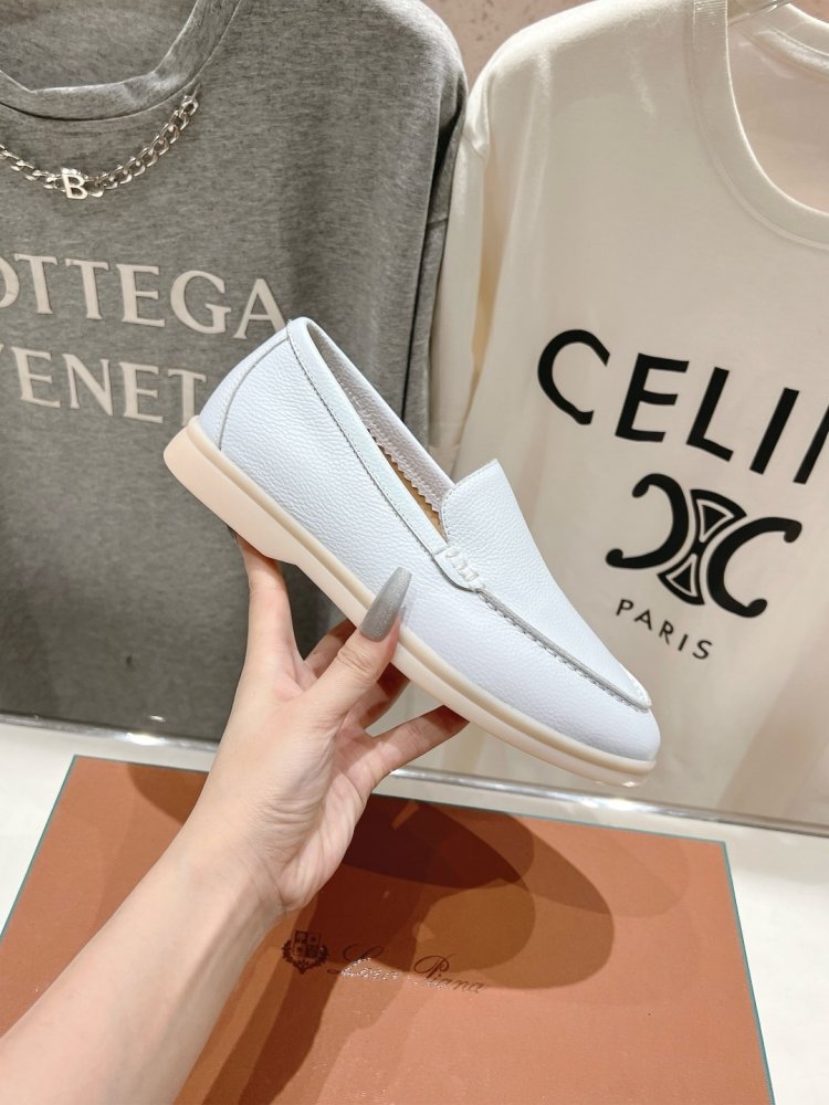 Лоферы женские фото 4