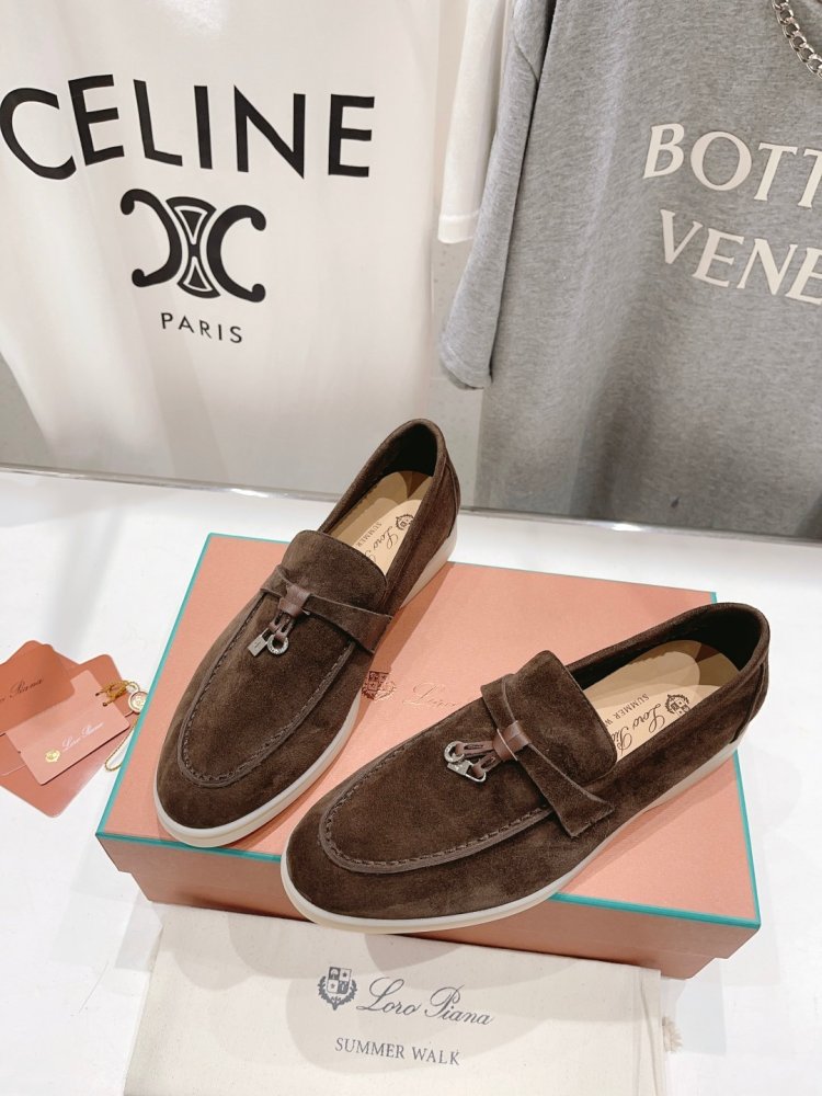 Лоферы женские фото 4