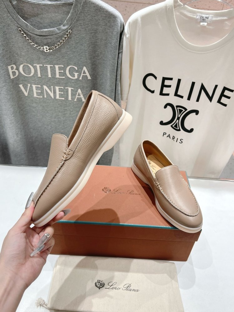 Лоферы женские фото 4