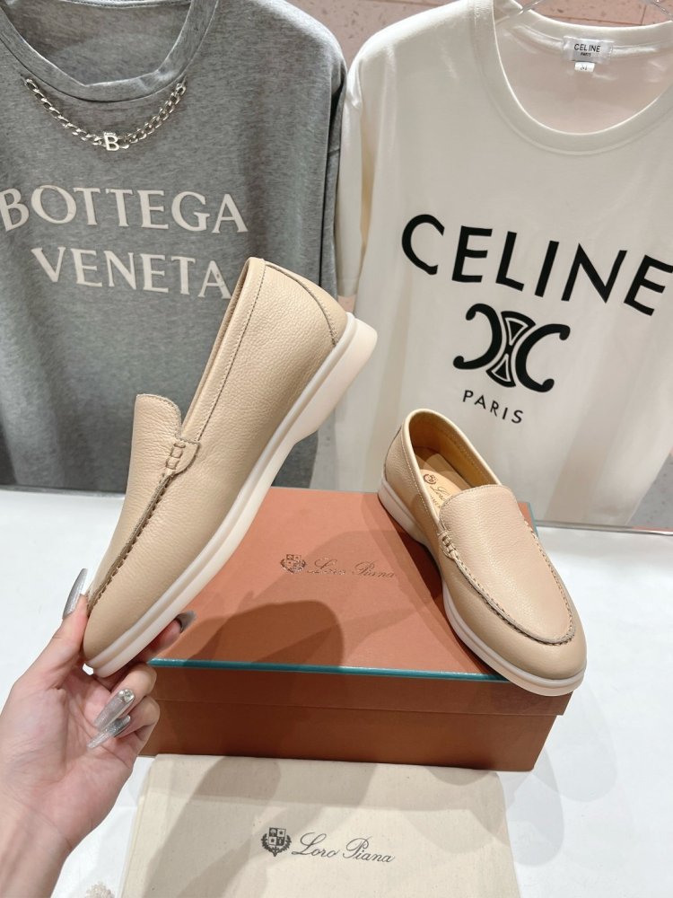 Лоферы женские фото 4