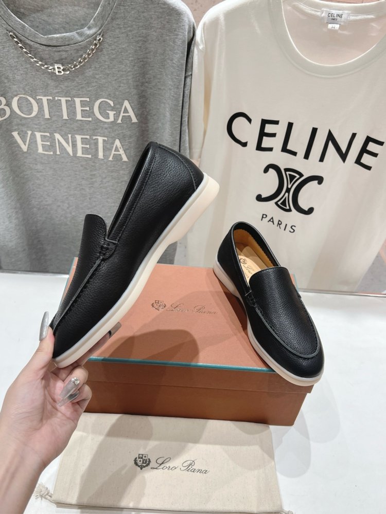 Лоферы женские фото 4