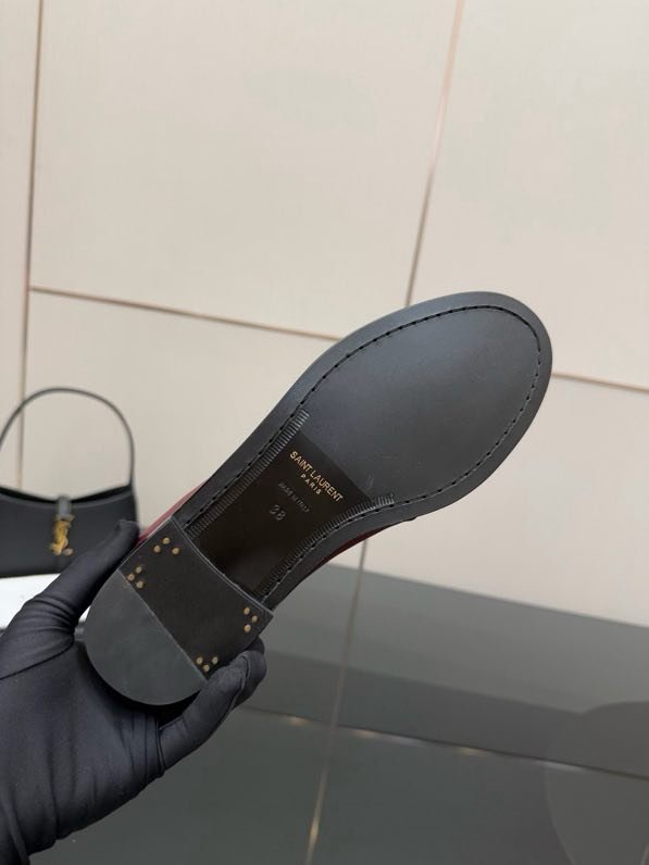 Лоферы жіночі фото 4