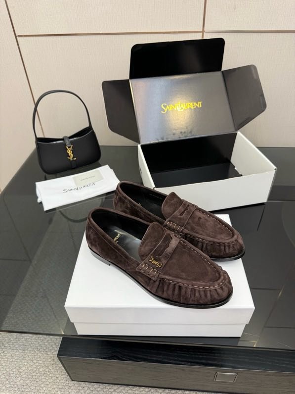 Лоферы женские фото 4