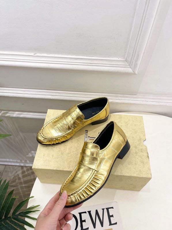 Лоферы женские фото 4