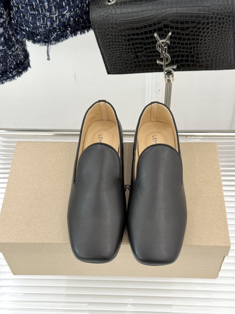 Лоферы жіночі фото 4