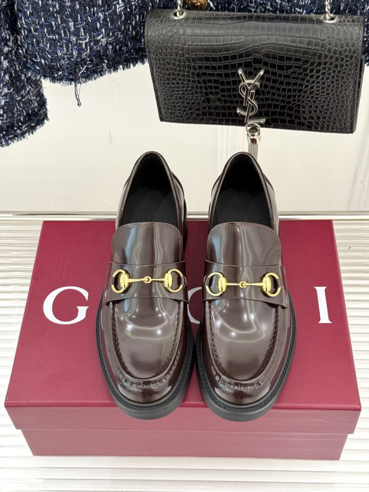 Лоферы женские фото 4