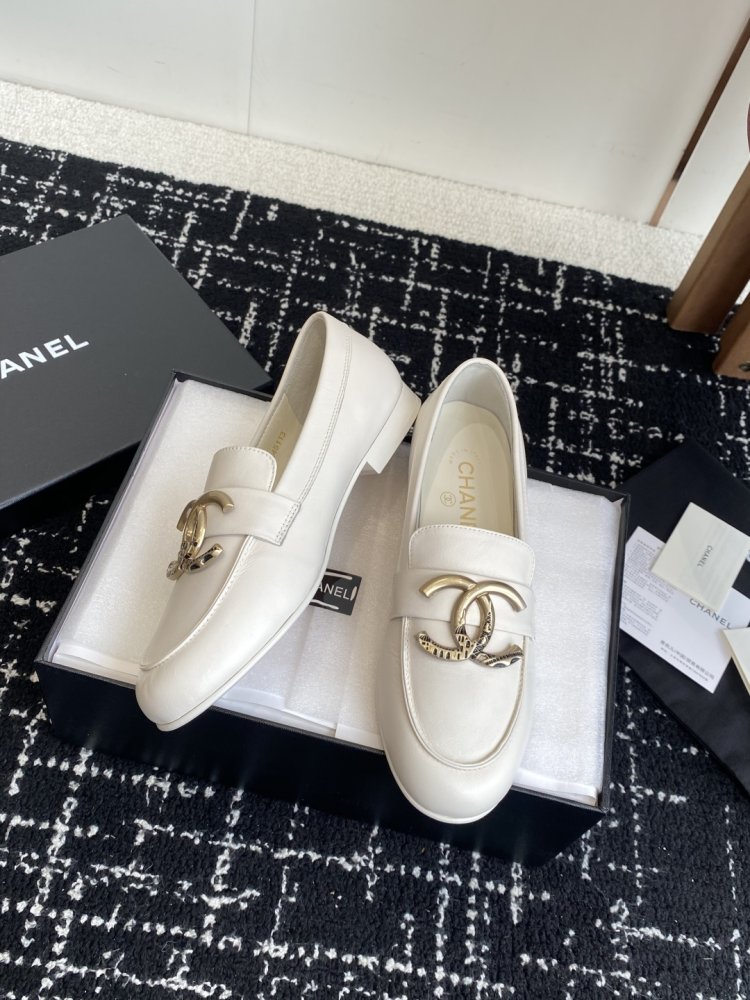 Лоферы женские фото 5