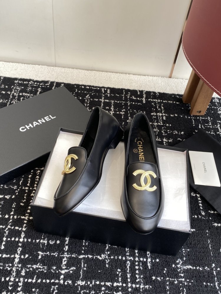 Лоферы женские фото 5