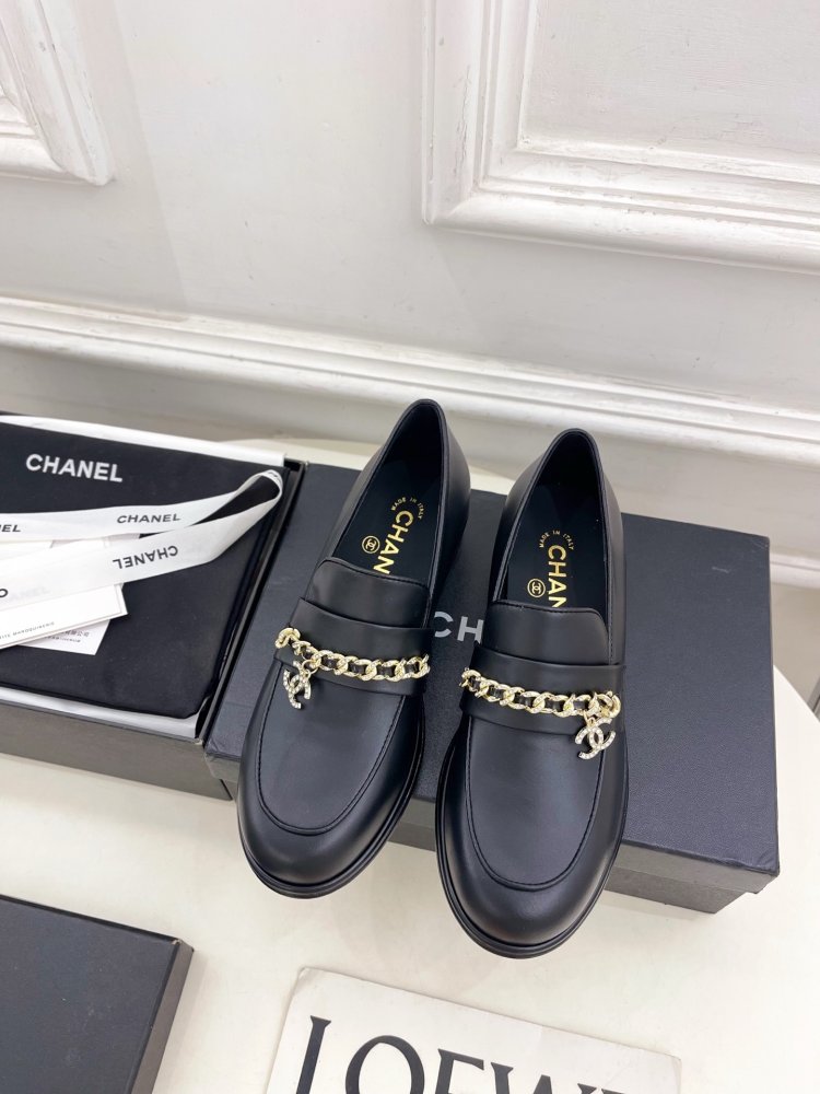 Лоферы женские фото 5