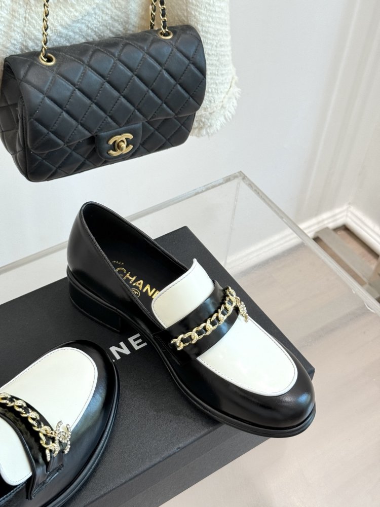 Лоферы женские фото 5