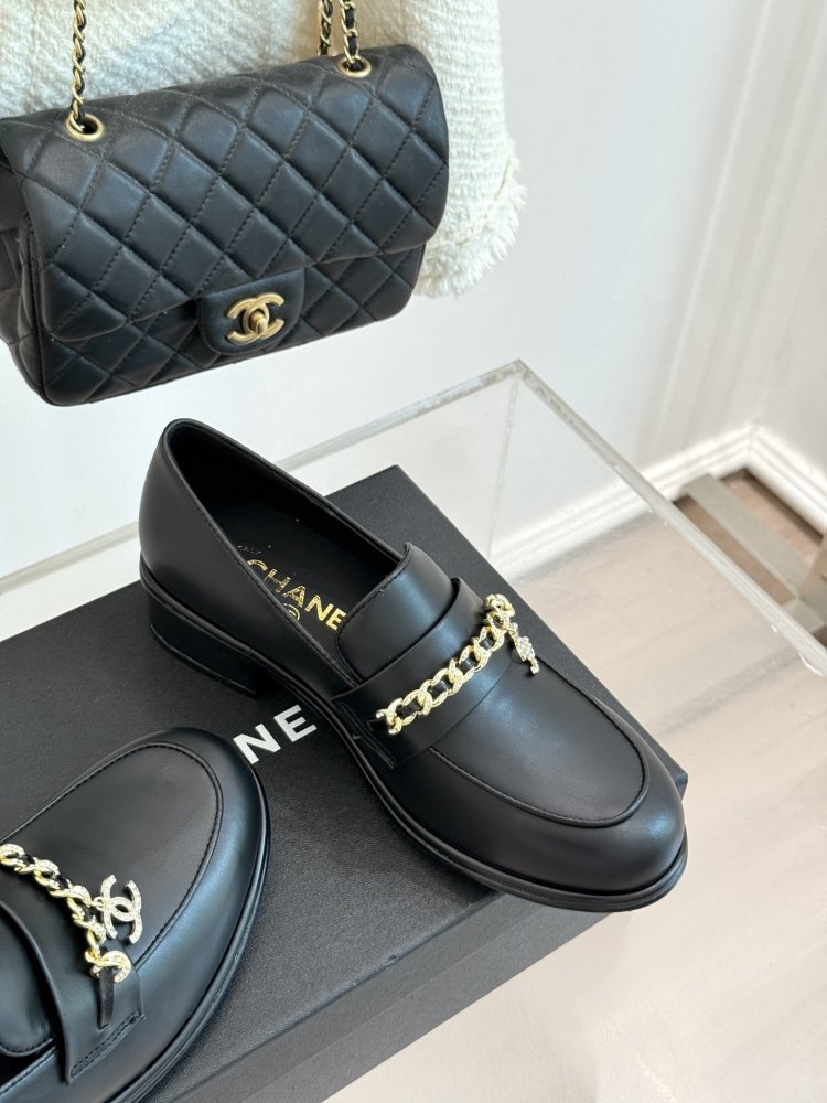 Лоферы женские фото 5