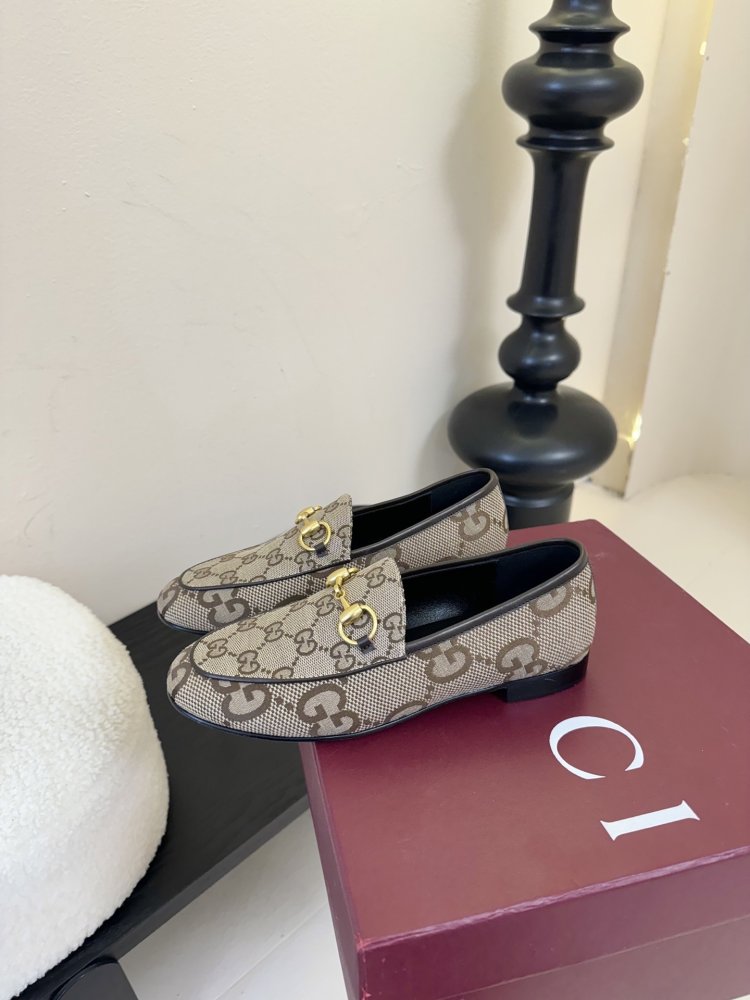 Лоферы женские фото 5