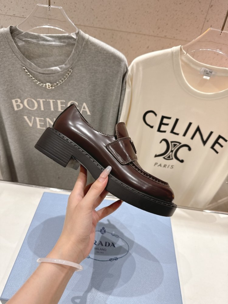 Лоферы женские фото 5