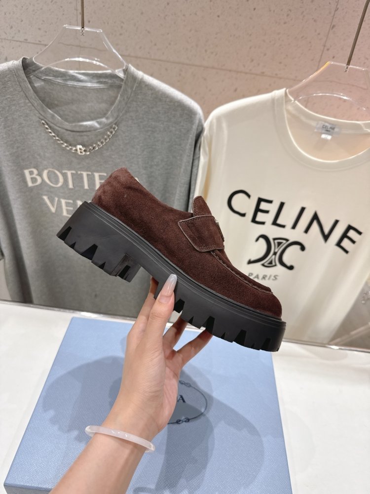 Лоферы женские фото 5