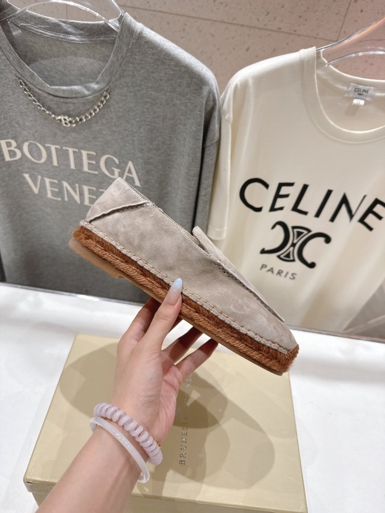 Лоферы женские фото 5