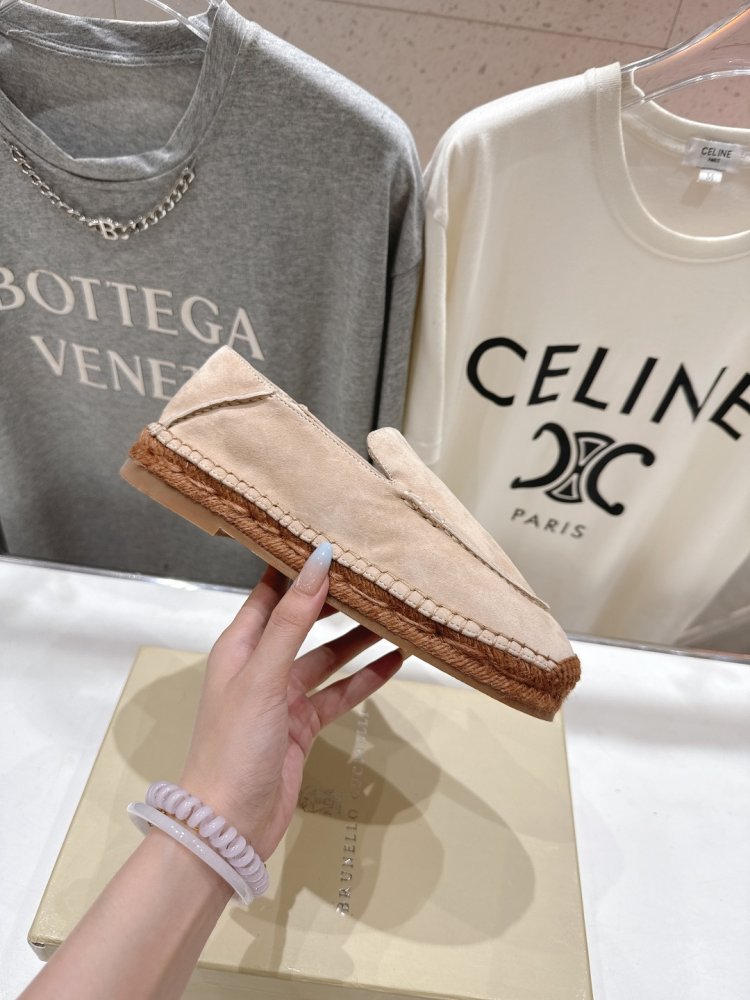 Лоферы женские фото 5