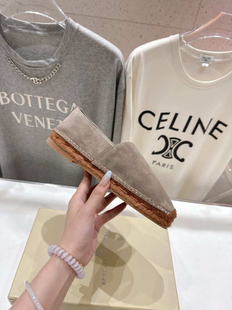 Лоферы женские фото 5