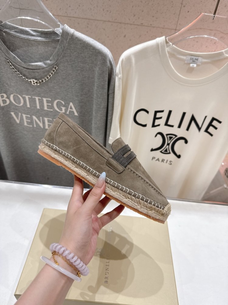 Лоферы жіночі фото 5