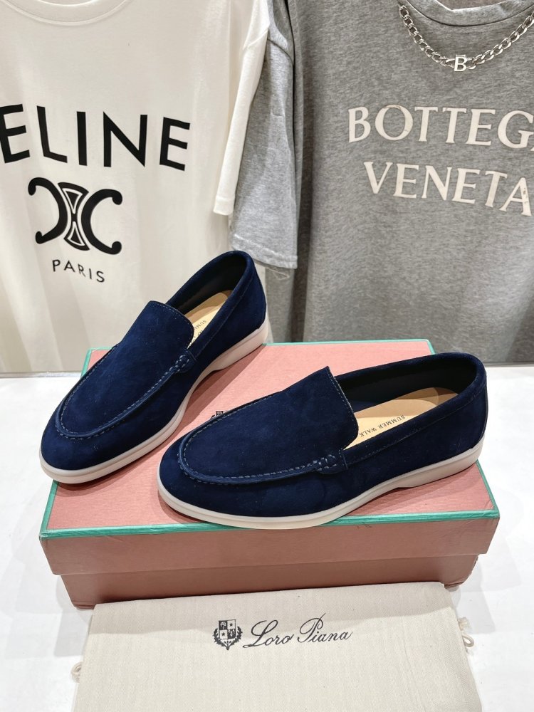 Лоферы жіночі фото 5