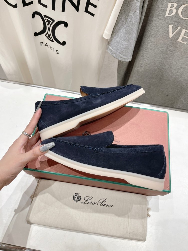 Лоферы жіночі фото 5