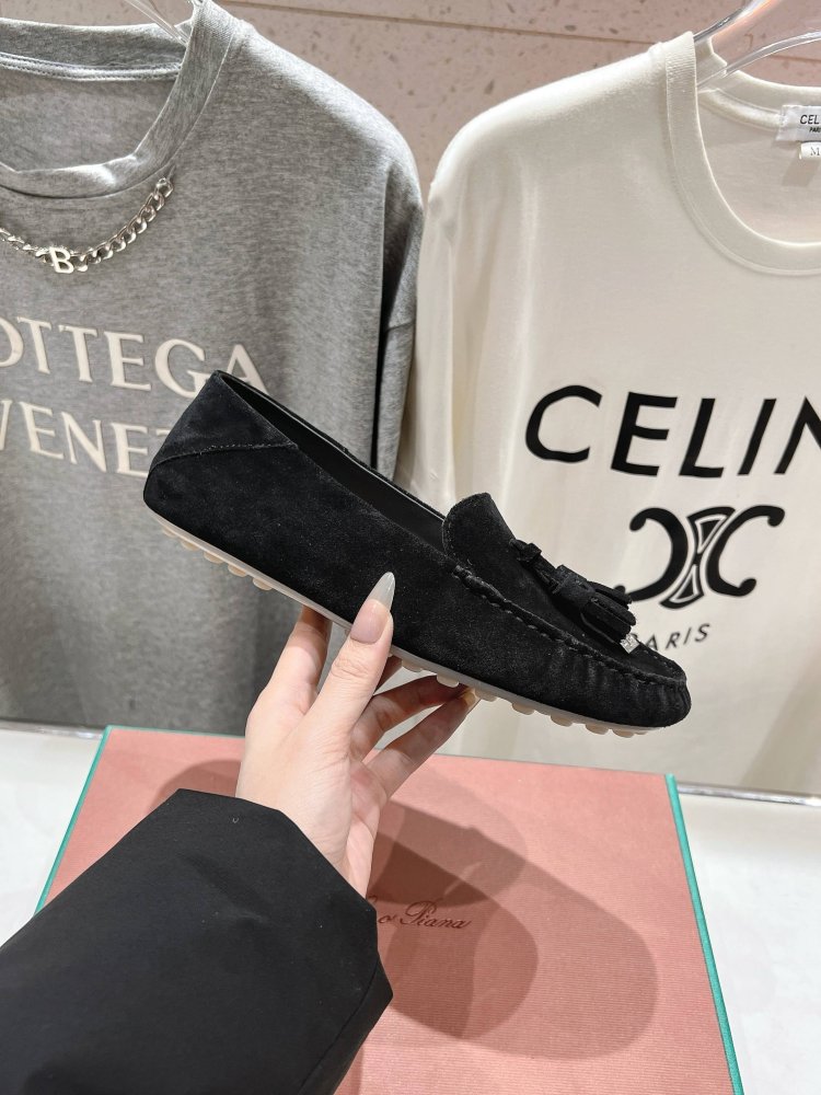 Лоферы жіночі фото 5