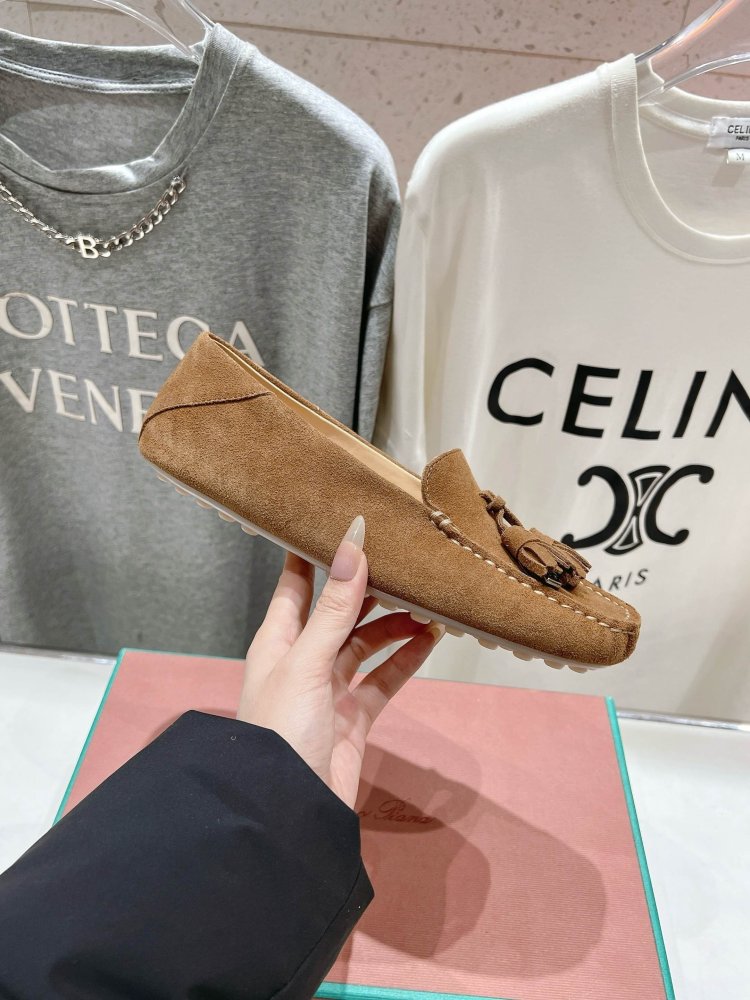 Лоферы жіночі фото 5