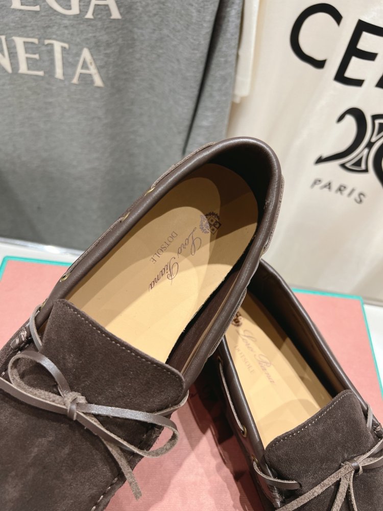 Лоферы жіночі фото 5