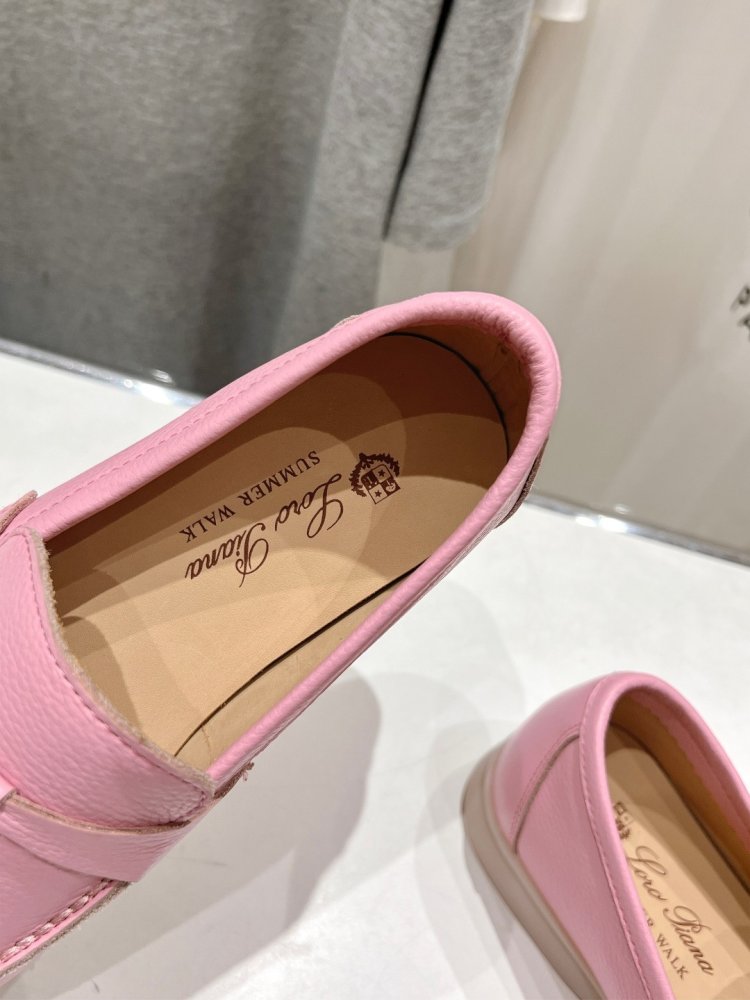 Лоферы жіночі фото 5