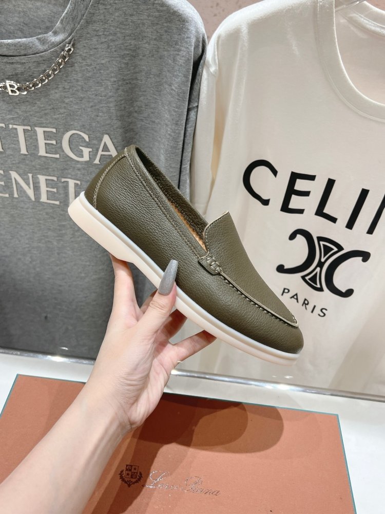 Лоферы женские фото 5