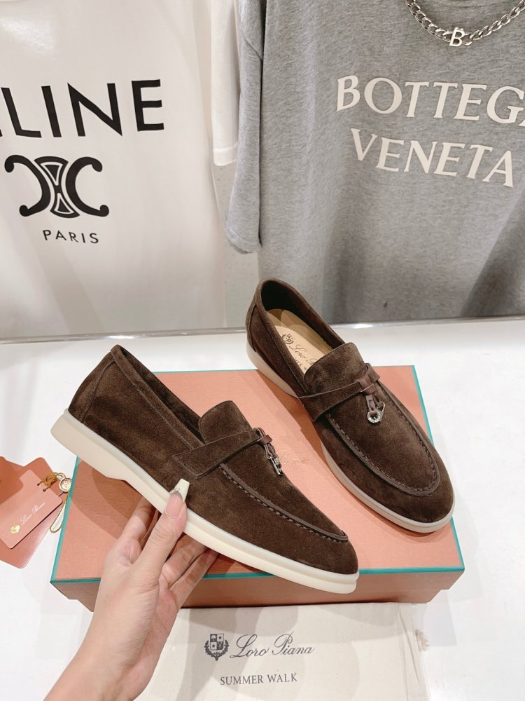 Лоферы женские фото 5