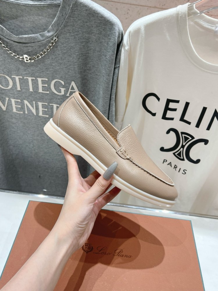 Лоферы женские фото 5